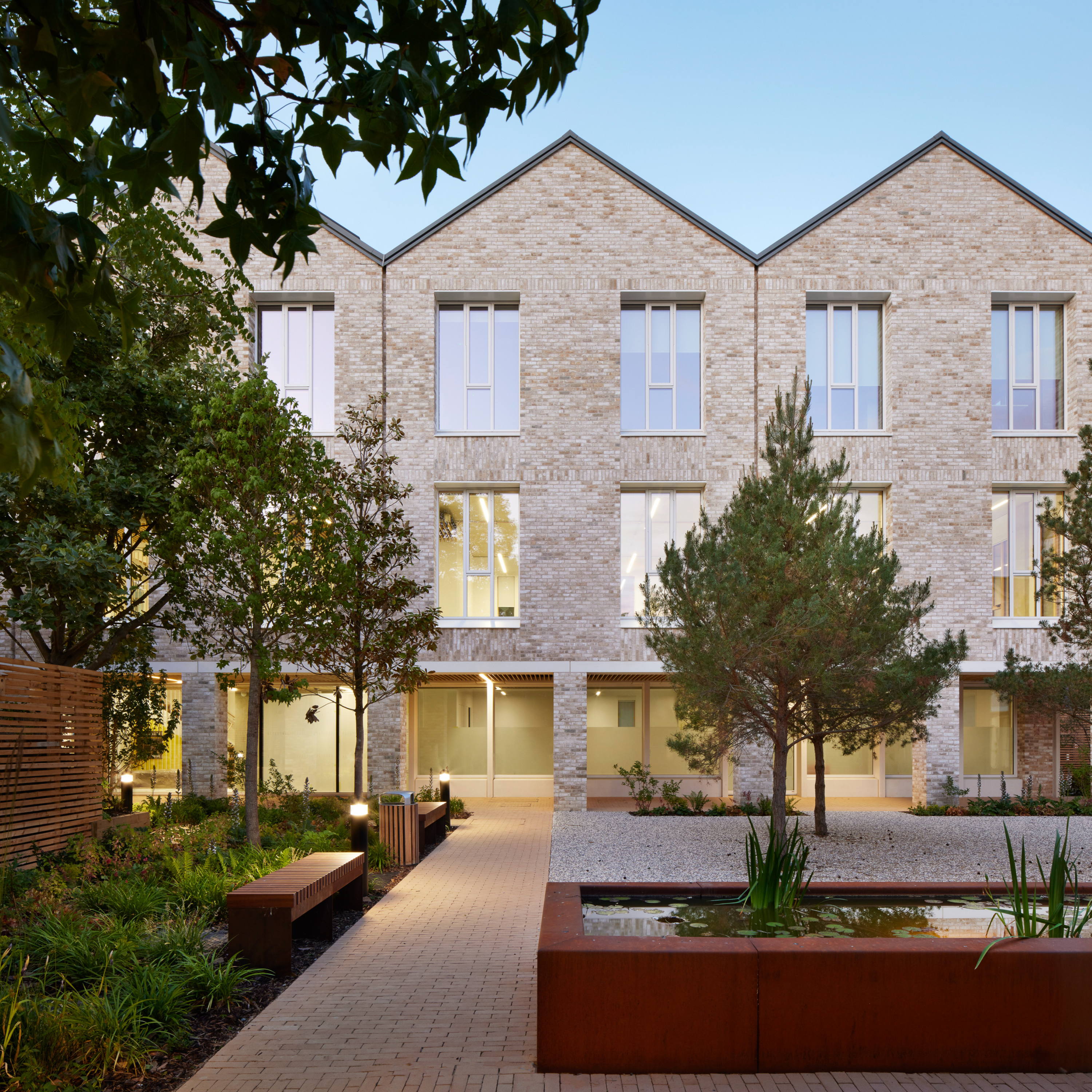 Brooklands Jack Hobhouse.png